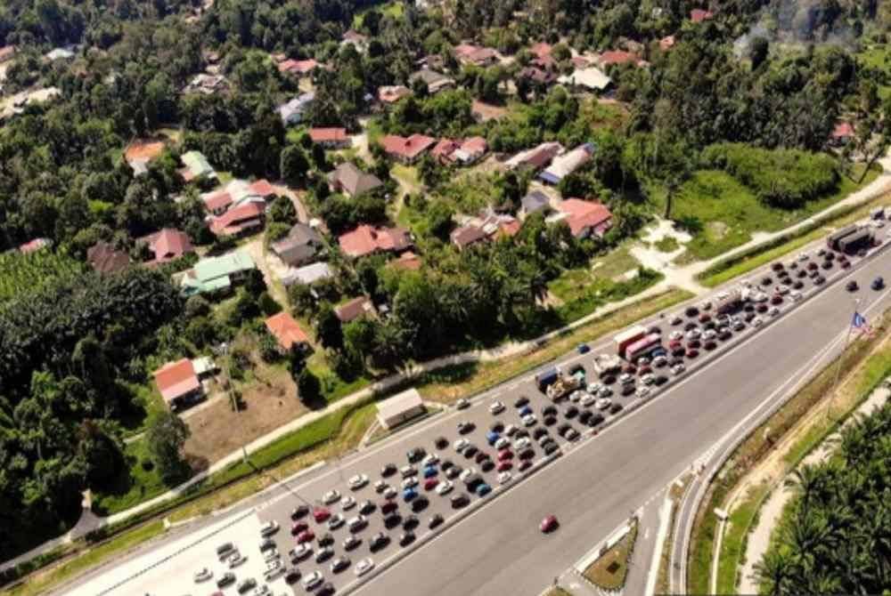 Lonjakan trafik dijangka bermula Khamis hingga Ahad ini dan kembali meningkat pada 5 hingga 6 April depan. Foto hiasan