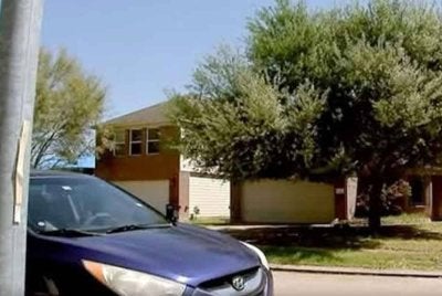 Ketiga-tiga remaja perempuan itu bertindak agresif dengan mengambil pisau dapur sebelum mengejar ibu mereka hingga ke luar rumah. Agensi