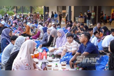 Lebih 800 pengunjung membanjir Dataran Mydin Jengka untuk program penutup tirai jelajah tahun ini.