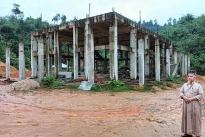 Pembinaan Masjid Maahad Tahfiz Al-Quran Lembah Pergau hanya siap 25 peratus