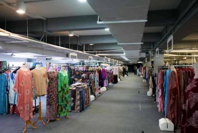 Kebelakangan ini terdapat rungutan berkenaan kehambaran beberapa bazar-bazar seumpama ini. Gambar hiasan.