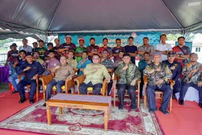 Skuad Bantu Kuala Krai sedia menghulurkan bantuan kecemasan kepada anak-anak perantau yang pulang ke kampung halaman di negeri ini untuk menyambut Hari Raya Aidilfitri.