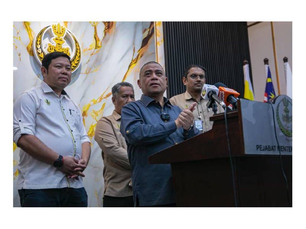 Saarani ketika sidang media di Pejabat Menteri Besar di sini pada Jumaat.