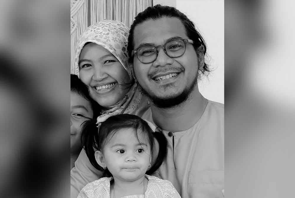 Nasaarudin Pardi, isterinya Siti Khazira Bani, dan anak mereka Maryam maut dalam kemalangan di KM58.1 Lebuhraya Utara-Selatan (PLUS) berhampiran Simpang Renggam.