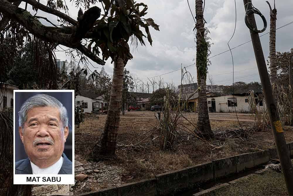 Mohamad (gambar kecil) menzahirkan rasa dukacita dan solidariti penuh terhadap semua mangsa yang terkesan dalam insiden kebakaran saluran paip gas Petronas di Putra Heights. Foto fail Bernama