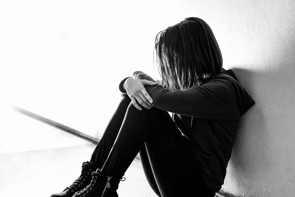 Kajian mendapati beban masalah kesihatan mental dalam kalangan kanak-kanak dari kawasan bandar adalah lebih tinggi berbanding mereka yang berada di luar bandar. Foto hiasan 123RF