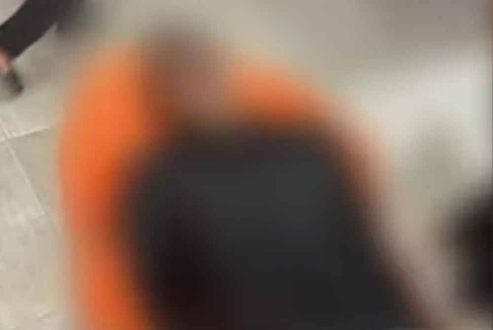 Mangsa yang keluar untuk bertemu suspek telah ditikam beberapa kali sehingga maut. Foto Agensi