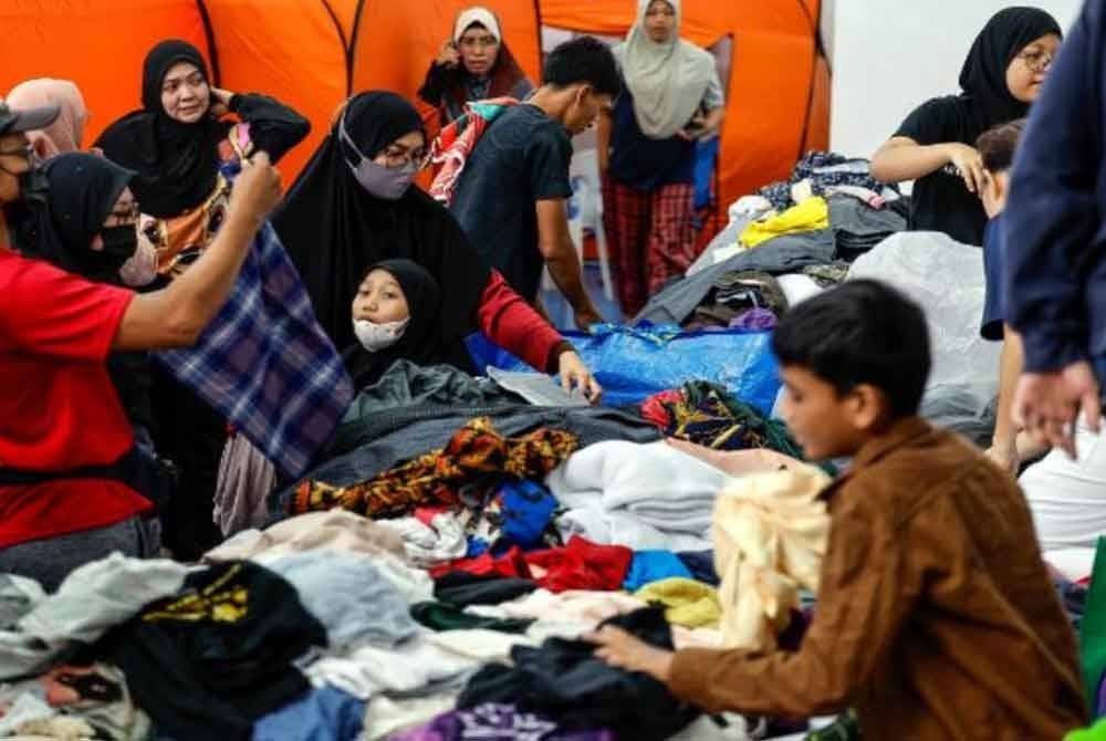 Kerajaan Selangor akan menyalurkan bantuan persekolahan kepada mangsa insiden kebakaran saluran gas di Putra Heights. Foto fail Bernama