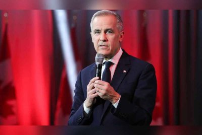 Mark Carney mengumumkan bahawa Ottawa akan mengenakan duti import sebanyak 25 peratus ke atas semua kereta yang tidak dikeluarkan di bawah Perjanjian Perdagangan Bebas Amerika Utara.