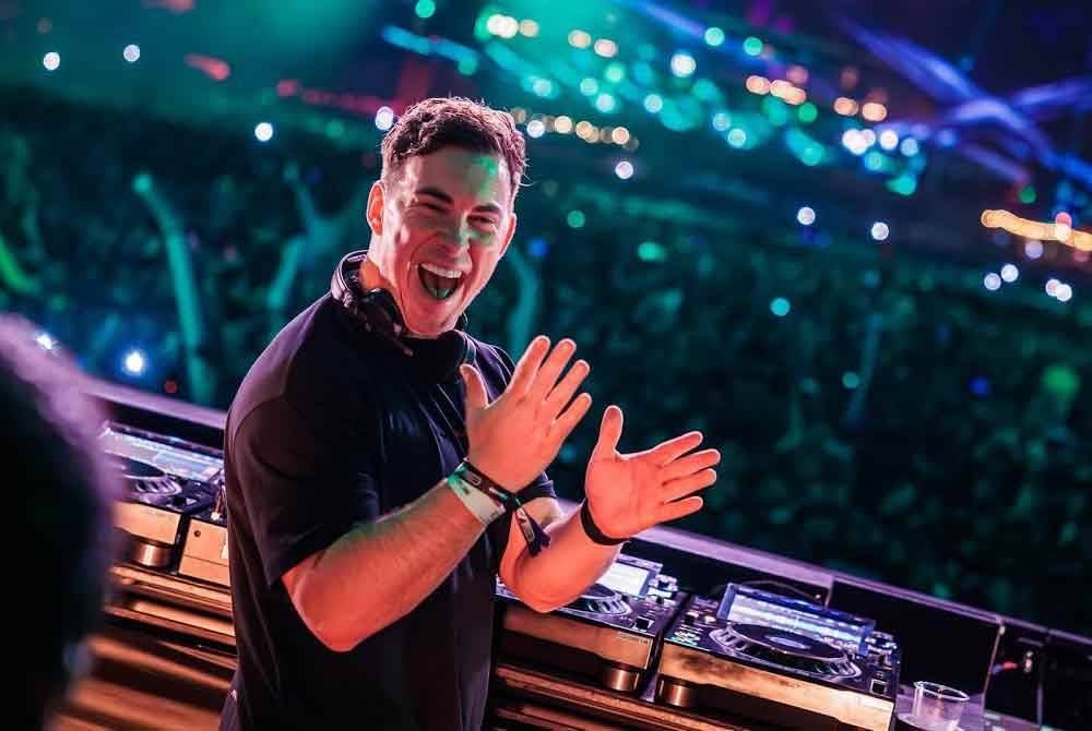 Hardwell menjadi bintang utama di NEON Music Festival pada 11 April depan.