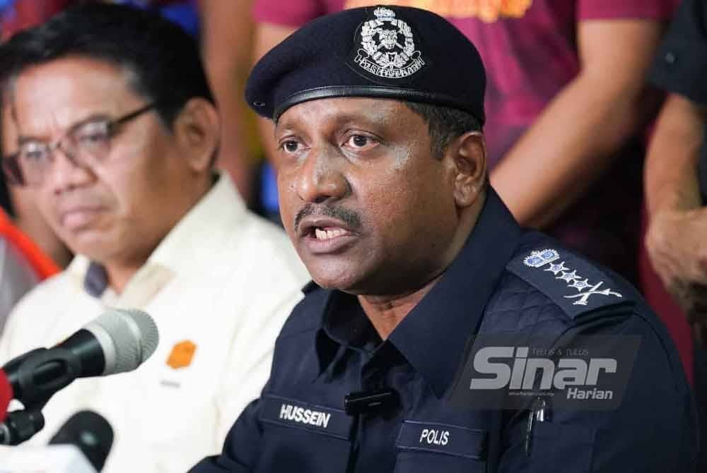 Hussein semasa mengadakan sidang media insiden kebakaran saluran paip gas di Jalan Putra Harmoni, Putra Heights, Subang Jaya pada Ahad.