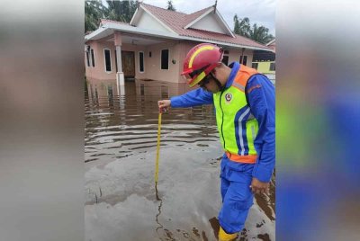 APM Batu Pahat telah melakukan pemantauan di kawasan-kawasan yang berisiko banjir di sekitar daerah Batu Pahat.