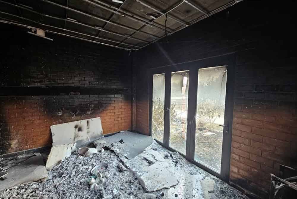 Rumah milik Ahmad Baharudin di Kampung Sungai Baru yang musnah. - Foto ihsan Ahmad Baharudin