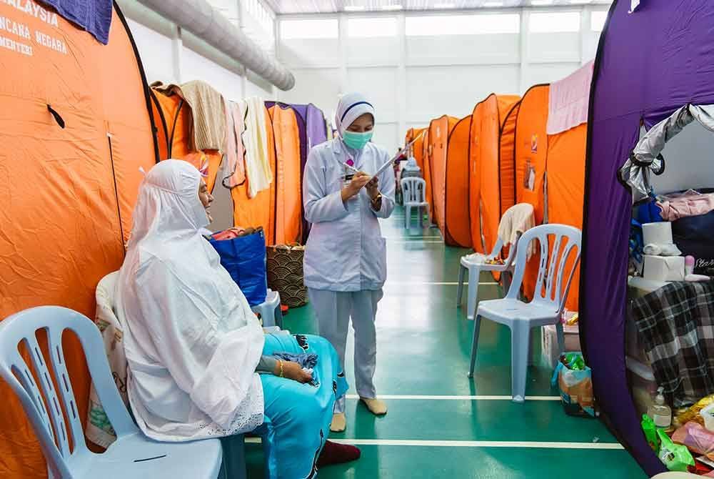 Keadaan sekitar PPS Putra Heights di Masjid Putra Heights, pada Isnin. Foto Bernama