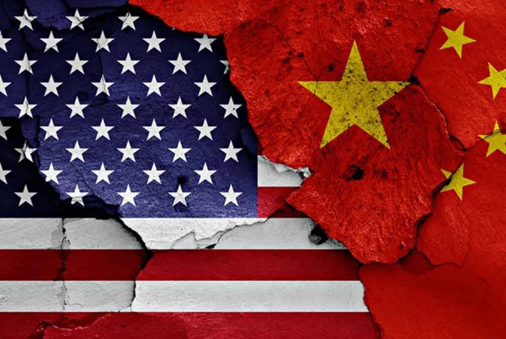 Hubungan antara kedua-dua negara ekonomi terbesar di dunia ini semakin keruh.