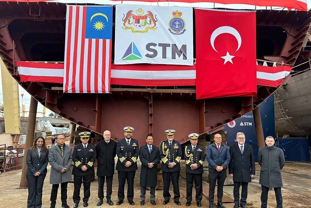 Peletakan lunas kapal menjadi satu lagi tanda aras dalam fasa pembinaan bagi LMSB2.