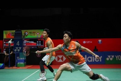 Wan Arif Wan Junaidi-Yap Roy King melangkah ke pusingan kedua BAC.