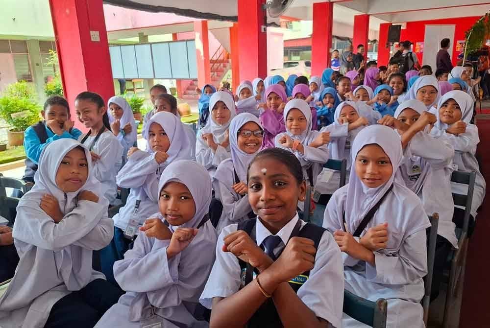 SK Bidor 2 menjadi lokasi pertama pelancaran Kempen Internet Selamat anjuran SKMM.