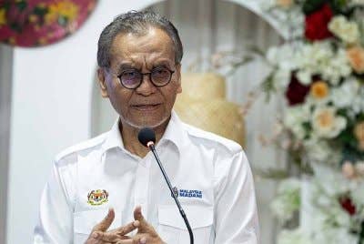 Dr Dzulkefly berucap ketika menghadiri Majlis Penerapan Nilai-Nilai dan Ramah Mesra YB Menteri Kesihatan bersama Warga Kerja Kesihatan Daerah Batang Padang di Hospital Tapah pada Khamis. Foto Bernama