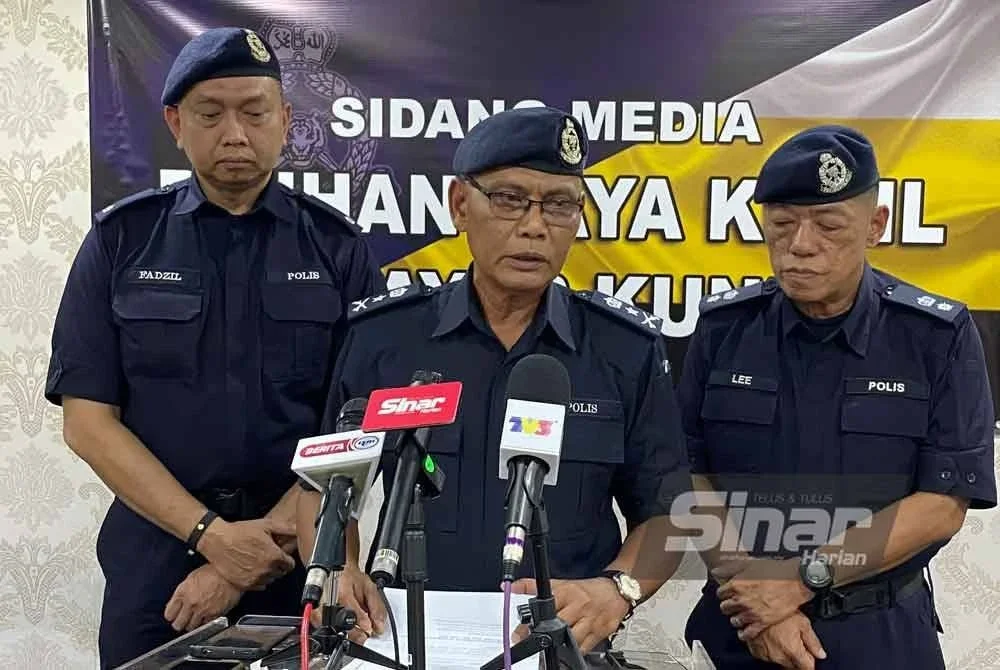 Zaharudin ketika sidang media di Dewan Sri Tapah IPD pada Ahad.