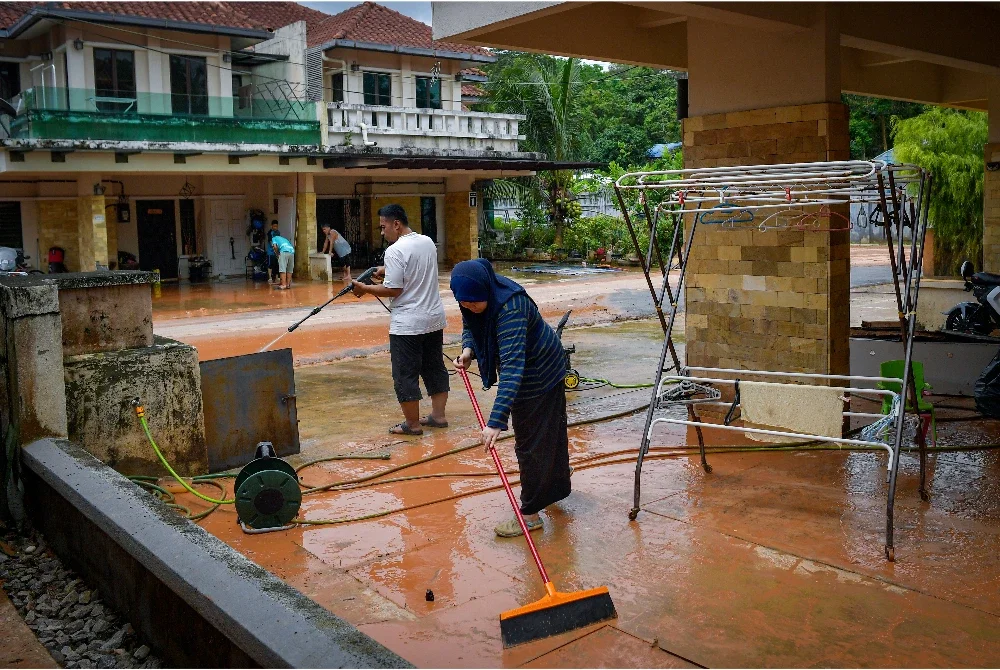 Situasi banjir di Selangor pulih sepenuhnya apabila kesemua 218 mangsa daripada 63 keluarga dibenarkan pulang.