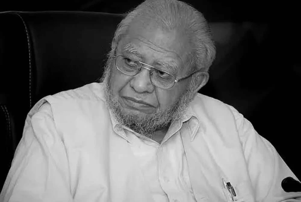 Allahyarham Prof Khurshid