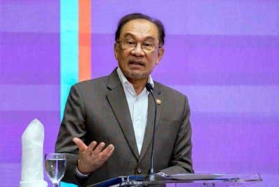 Anwar Foto Bernama