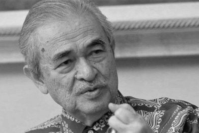 Tun Abdullah Ahmad Badawi.