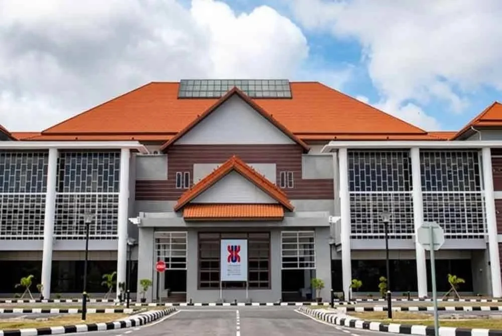 Penubuhan UMK adalah hasil cetusan idea Allahyarham Tun Abdullah semasa beliau menjadi Perdana Menteri kelima.