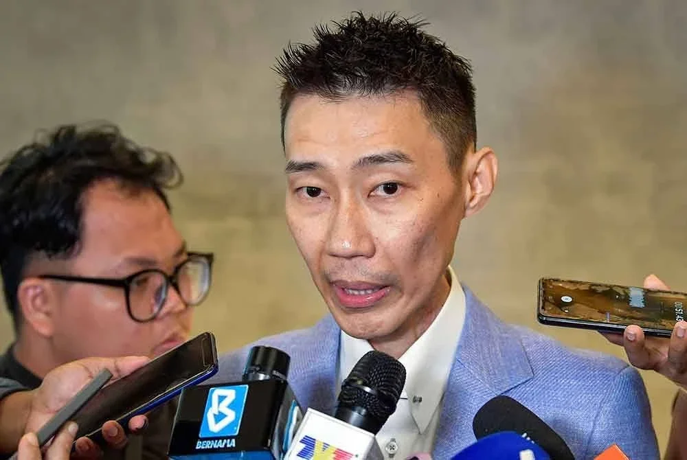 Chong Wei bercakap pada sidang media berhubung Road to Gold (RTG) LA28 di Menara KBS, pada Selasa. Foto Bernama