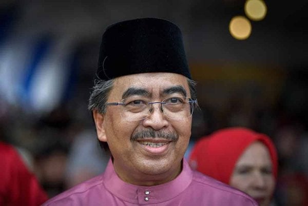 Johari ketika ditemui pengamal media pada Rumah Terbuka Kementerian Perladangan dan Komoditi di Kampung Baru pada Sabtu. Foto Bernama