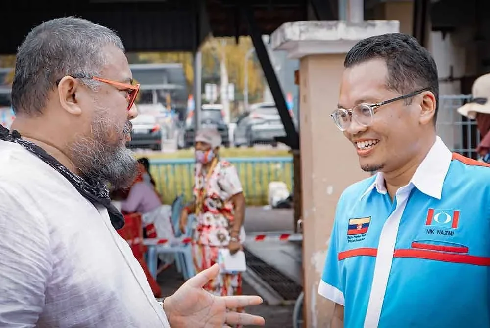 Afdlin (kiri) menegaskan komitmennya untuk bekerjasama erat dengan Nik Nazmi selaku Ahli Parlimen Setiawangsa, serta menyokong segala inisiatif yang sejajar dengan agenda reformasi nasional. Foto Afdlin Shauki
