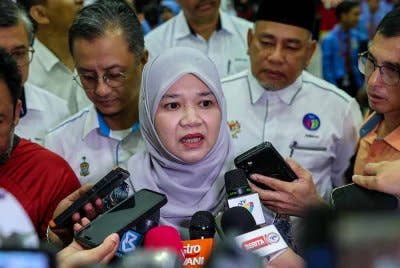 Fadhlina Foto Bernama