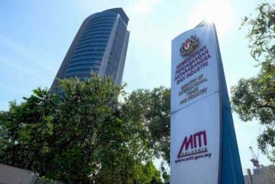 MITI sedang menjalankan siasatan terperinci untuk mengumpul dan mengesahkan semua fakta berkaitan berhubung dakwaan yang dibuat oleh seorang individu di media sosial mengenai hasil kerja yang tidak diberikan pengiktirafan dan bayaran bagi Pavilion Malaysia di Ekspo 2025 di Osaka, Jepun.