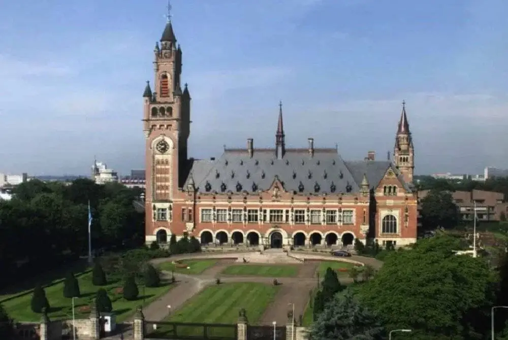 Malaysia akan menyertai prosiding Pendapat Nasihat ICJ mengenai kewajipan Israel di wilayah Palestin yang diduduki di The Hague mulai 28 April 2025.
