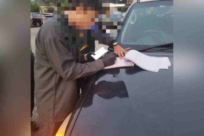 Tindakan tegas telah diambil dengan pengeluaran kompaun di bawah Undang-Undang Kecil MPAJ 2007