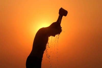 UK mungkin akan mengalami permulaan bulan Mei yang paling panas dalam sejarah.