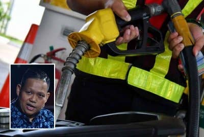 Penyasaran subsidi petrol RON95 dijangka dilaksanakan pada Jun atau Julai ini. (Gambar kecil: Mujibu)
