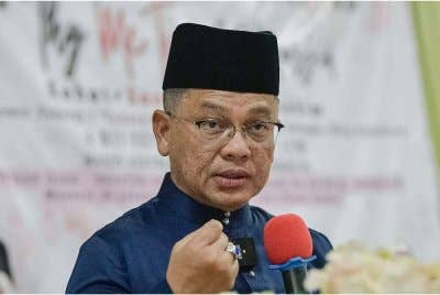 Menteri Di Jabatan Perdana Menteri (Hal Ehwal Agama) Datuk Dr Mohd Na’im Mokhtar berucap pada Majlis Pelancaran Program "Thy Me Time@Masjid" di Masjid Az Zubair Ibnu Awwam pada Ahad. Foto Bernama