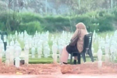 Rosidah nekad merentas perjalanan jauh dari Terengganu ke Kedah semata-mata untuk menziarahi pusara anaknya di Tanah Perkuburan Islam Raudhatul Solihin.