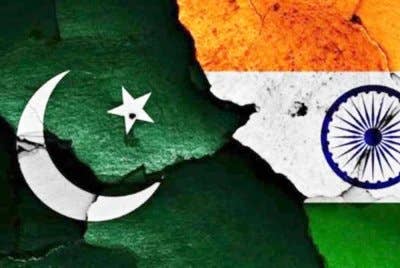 Malaysia menyeru India dan Pakistan supaya tidak melakukan sebarang provokasi serta mengaktifkan semula saluran komunikasi membina susulan ketegangan yang berlaku antara kedua-dua negara tersebut.