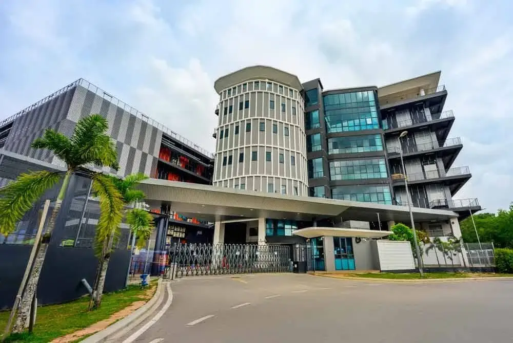 Pusat data Equinix, KL1 International Business Exchange (IBX).