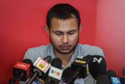 Faisal Halim ketika sidang media khas selepas insiden disimbah asid. FOTO SINAR HARIAN.