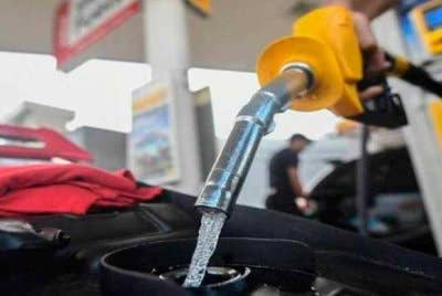 Bumipeda cadang kerajaan semak semula APM untuk harga bahan api dan melaksanakan penyasaran subsidi RON95. Foto hiasan