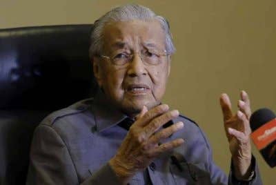 Tun Dr Mahathir Mohamad berpendapat Datuk Seri Najib Tun Razak tidak akan banyak berubah sekiranya kembali menjadi Perdana Menteri.