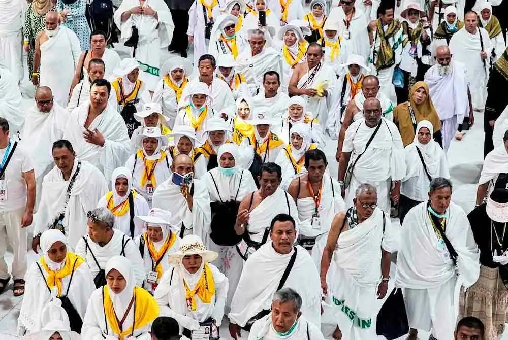 Seramai 890,883 jemaah dari luar negara telah tiba di Arab Saudi bagi menunaikan ibadah haji musim 1446 Hijrah setakat Jumaat. Foto hiasan