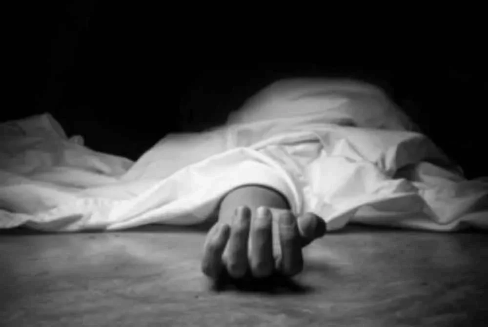  Seorang anggota polis dalam tahanan ditemui meninggal dunia di Pusat Koreksional Perlis, Guar Nangka di sini, semalam.