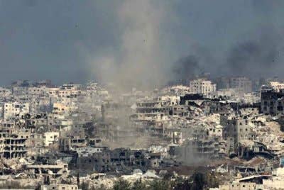 Zionis terus membedil kawasan yang telah musnah teruk di selatan Gaza.