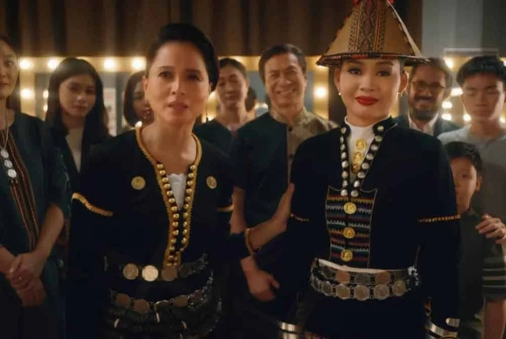 Gandingan Daphne dengan Elldiwirna dalam filem pendek Kaamatan sempena sambutan Pesta Kaamatan 2025.