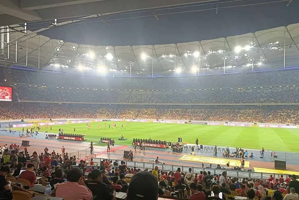 Kedudukan terika tanpa jaringan pada separuh masa pertama.